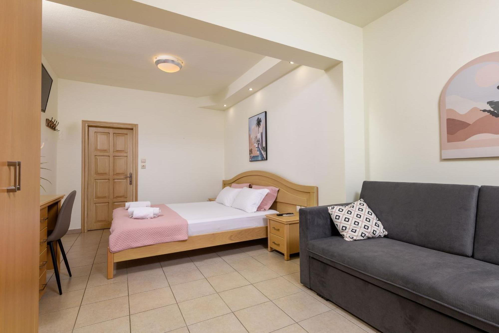 Apartment Roula *