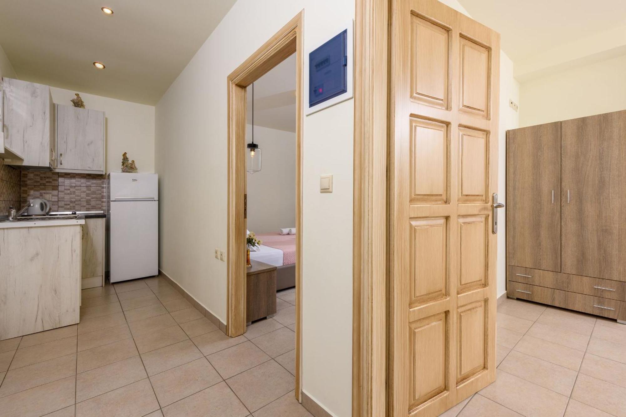 Apartment Roula *