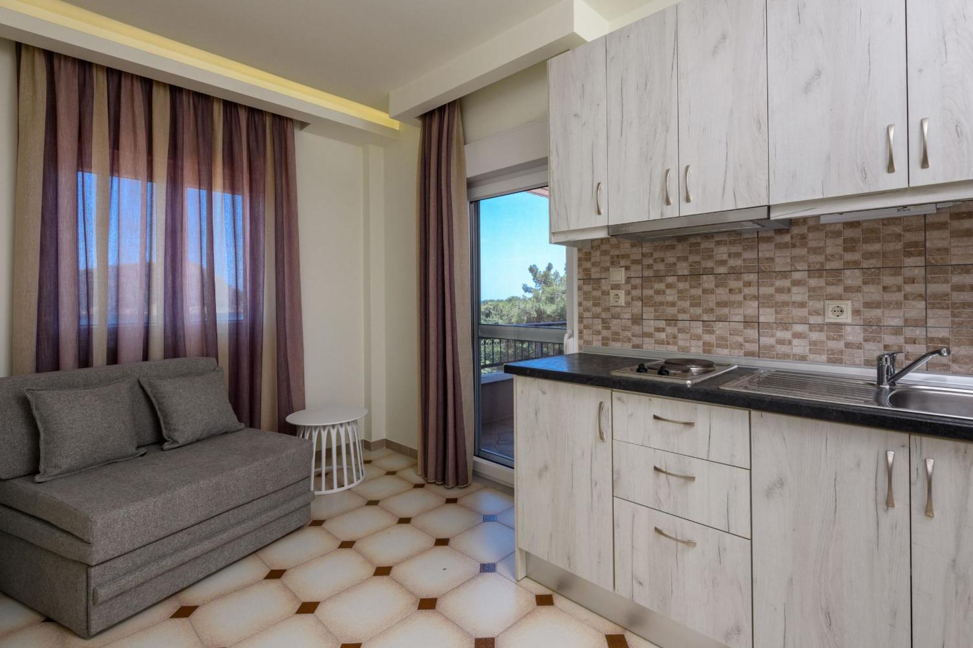 Apartment Roula Koinira