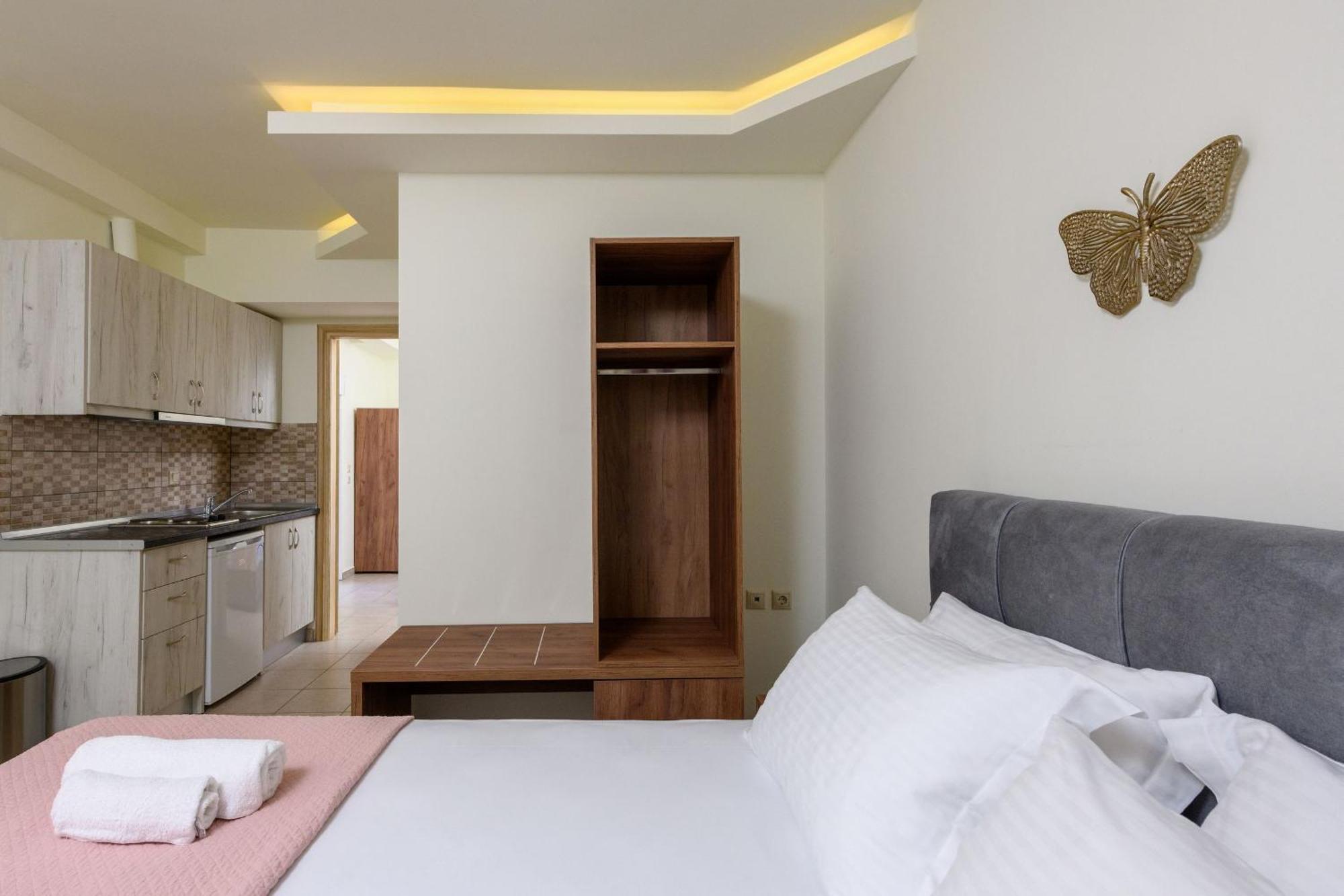 Roula Apartment